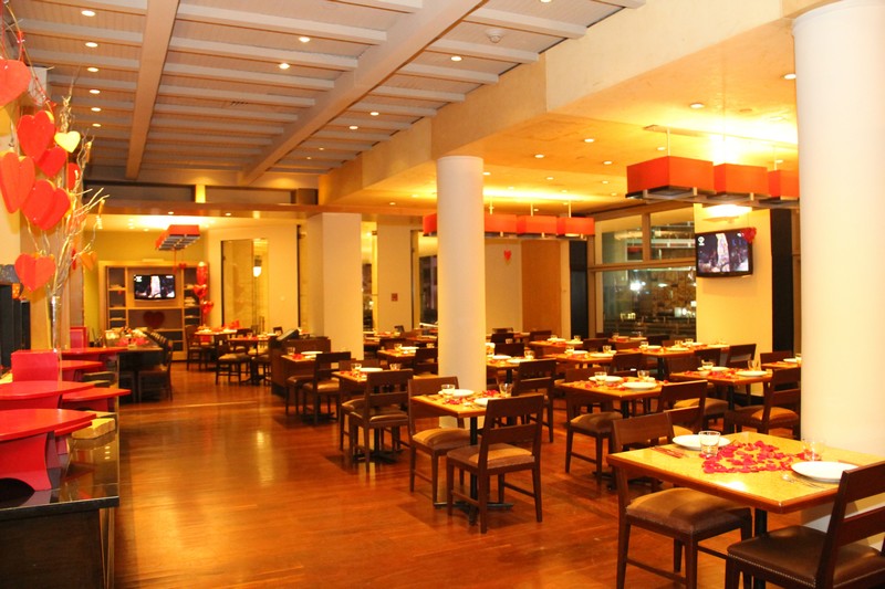 Valentine's at Caffe Mondo